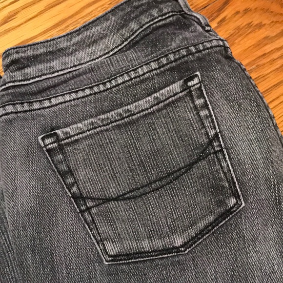 Jeans - Picture 2 of 3
